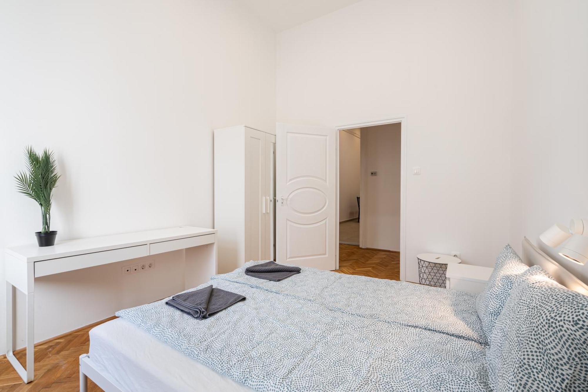 Luxurious Downtown Family Suite Budapest Exterior foto